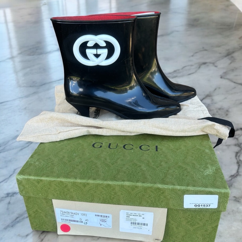 Gucci Interlocking Logo Rain Boots